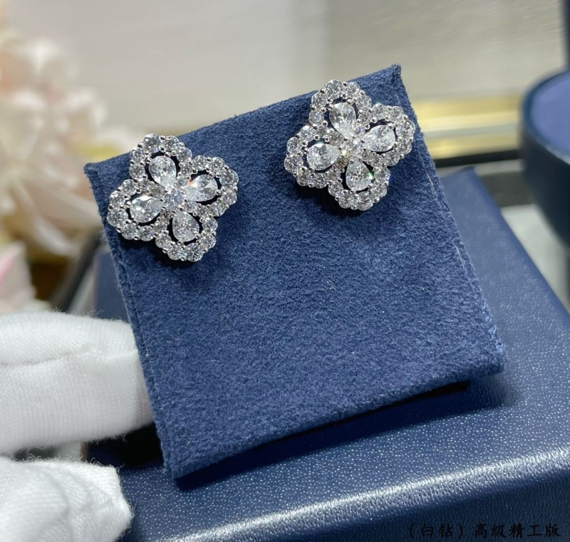 HARRY WINSTON